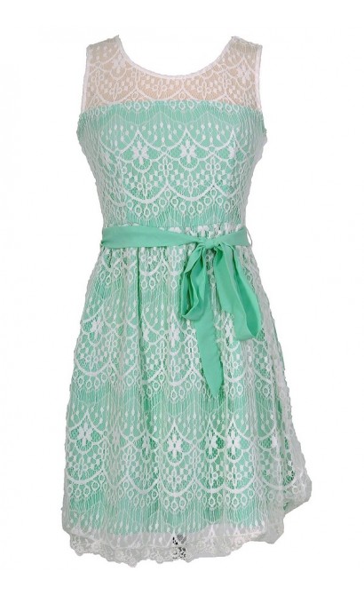 Isabelle Lace Dress in Mint